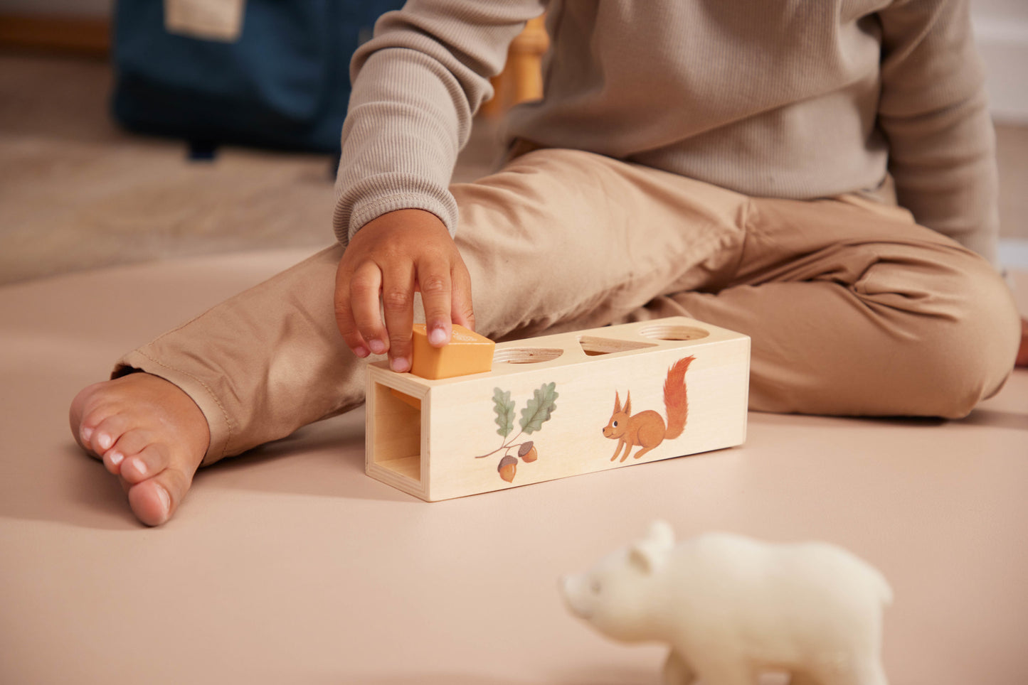 Wooden shape sorter 